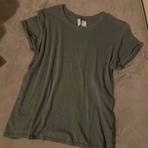Green t shirt